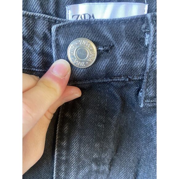 Zara Jeans Womens Sz 2 High Rise Black Distressed Wide Leg Denim Raw Hem Thrash - Picture 9 of 10